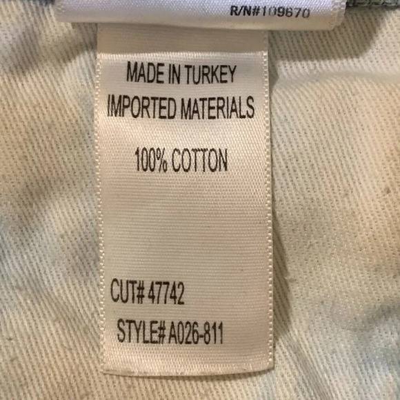 AGOLDE Women's Parker Vintage Cut Off Short in Swapmeet #A026-811 W7242 Size 30 - Picture 7 of 13